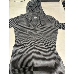 Gap Body Girl Youth  SIZE XS Zip Hoodie‎ Charcoal Stripes